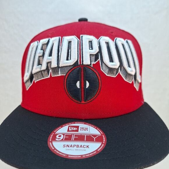 Marvel Deadpool New Era 9FIFTY Snapback Flat Brim Bill Hat Cap Red Black - Picture 2 of 8